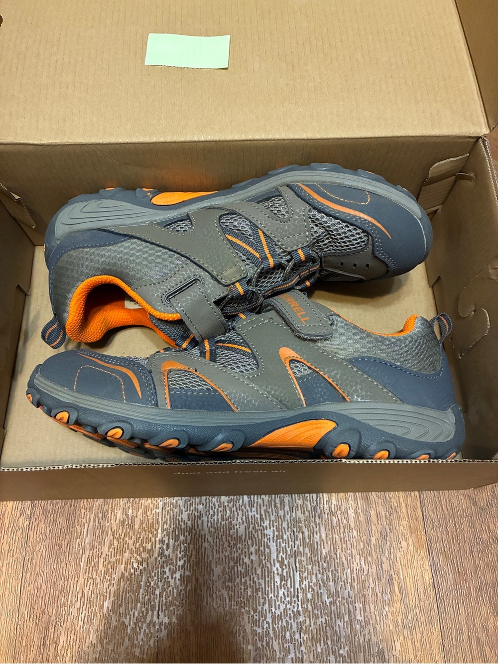Merrell Big Kids Gray and Orange Trail Chaser Shoes Size 5.5